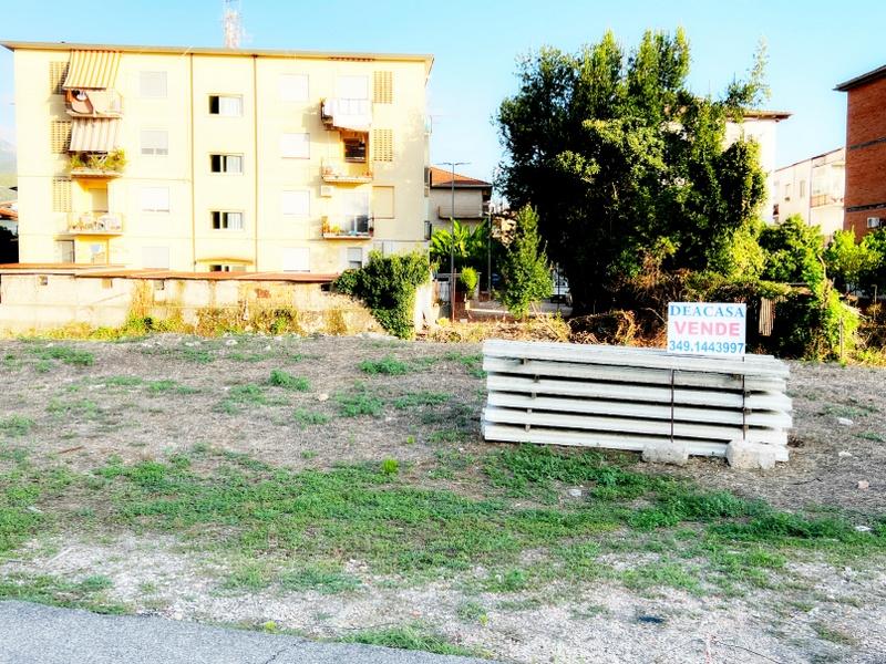 Fondi (LT) - Terreno